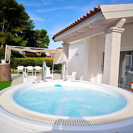 Villa Elegance Charming Porto Pino Zewnętrze zdjęcie